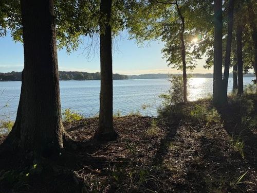 1130 Dockside Dr, Buckhead, GA, 30625-1129 | Card Image