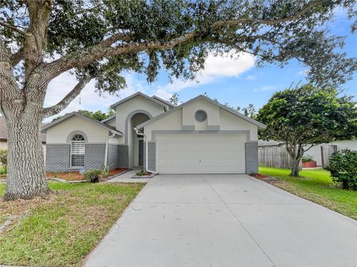 1537 Maximilian Dr, Wesley Chapel, FL, 33543-6549 | Card Image