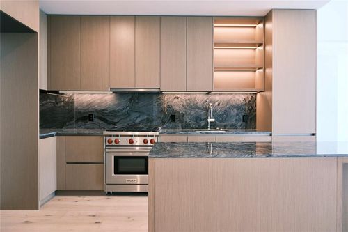 3303-610 Davis St, Austin, TX, 78701 | Card Image