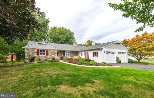 39 Meadow Ln, RICHBORO, PA, 18954-1831 | Card Image