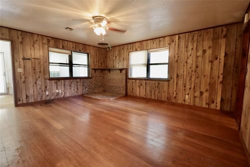36730 E E. 113 Rd Road, Okemah, OK, 74884 | Card Image