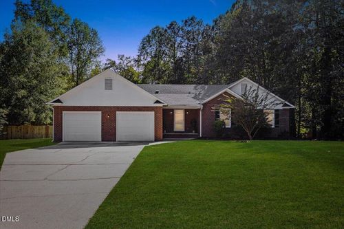 7679 Spurge Dr, Fayetteville, NC, 28311-9266 | Card Image