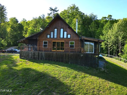 844 Ortegas Rd, Del Rio, TN, 37727-3158 | Card Image