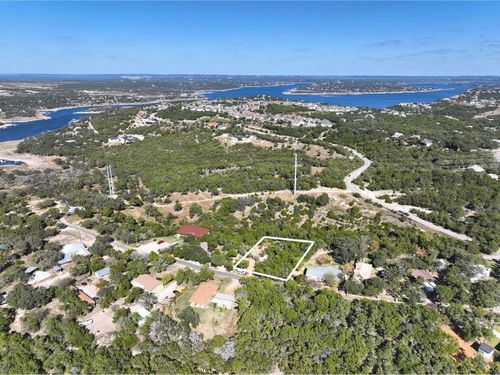 19516 Bee Creek Tavern Rd, Spicewood, TX, 78669-6956 | Card Image