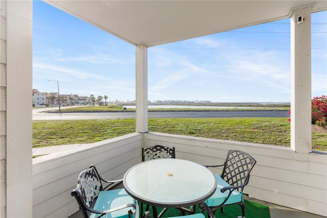 Patio with amazing views! | Image 11