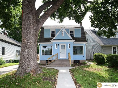 315 S Gates St, Oakland, IA, 51560-4159 | Card Image