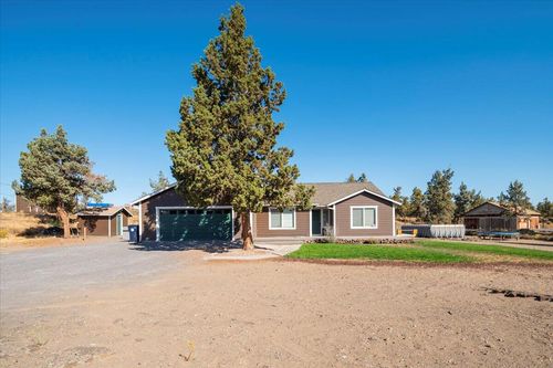 5391 Nw Frank Way, Redmond, OR, 97756-9352 | Card Image