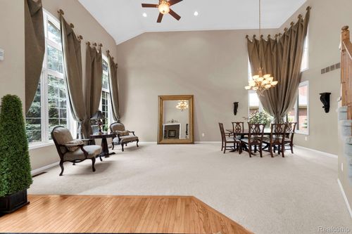24765 Cavendish Ave E, Novi, MI, 48375-2363 | Card Image