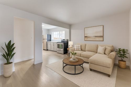 1108 Vasquez St, Austin, TX, 78741-3574 | Card Image