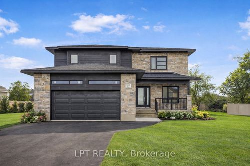 63 Chateauguay St, Embrun, ON, K0A1W0 | Card Image