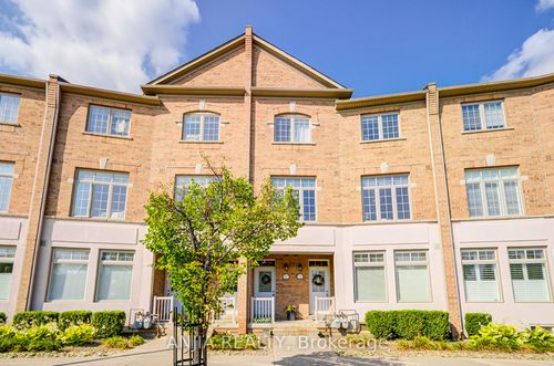 22-30 Greensborough Village Cir, Markham, ON, L6E1Z1 | Card Image