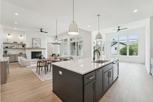 101 Yellow Bells, Horseshoe Bay, TX, 78657 | Card Image