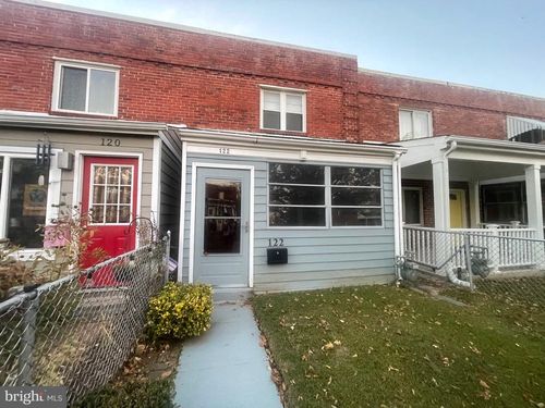 122 33rd St Ne, WASHINGTON, DC, 20019-1303 | Card Image