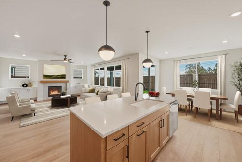 3859 Ne Tellus Dr, Bend, OR, 97701-3998 | Card Image
