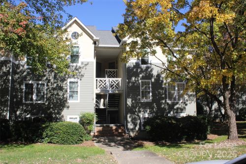 unit-m-19839 Henderson Rd, Cornelius, NC, 28031-5880 | Card Image