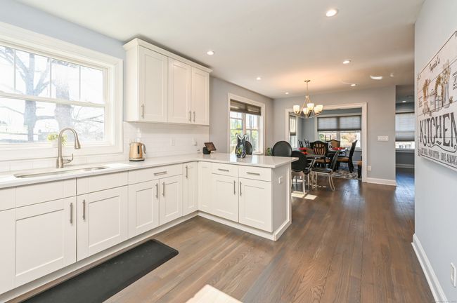 A - 20 Lower Rocks Ln, Condo with 3 bedrooms, 3 bathrooms and null parking in Norwalk CT | Image 7