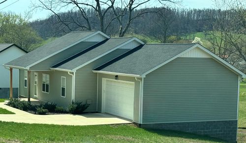 1366 Hidden Valley Rd, Livingston, TN, 38570-2155 | Card Image