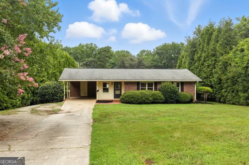 64 Forrest Dr, Lavonia, GA, 30553-4316 | Card Image