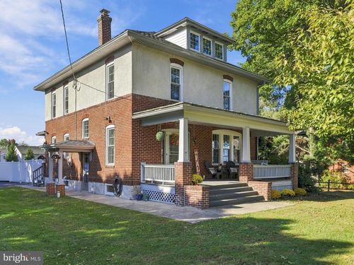 10716 Buchanan Trl E, Waynesboro, PA, 17268-9496 | Card Image