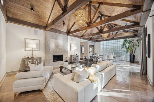 3124 Mid Ln, Houston, TX, 77027-5610 | Card Image