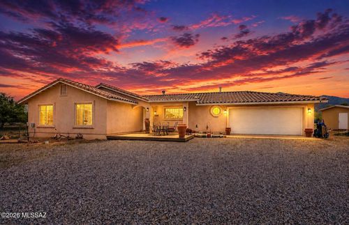 6466 S Jaxel Rd, Hereford, AZ, 85615-9721 | Card Image
