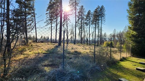 7931 Skyway, Paradise, CA, 95969-3312 | Card Image