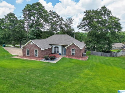 189 Dillons Run, Deatsville, AL, 36022-4057 | Card Image