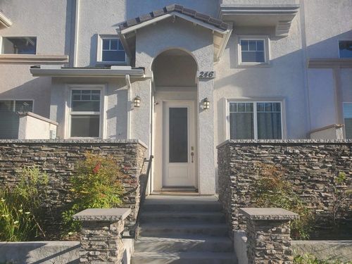 246 Vermont Ct., El Cajon, CA, 92020 | Card Image