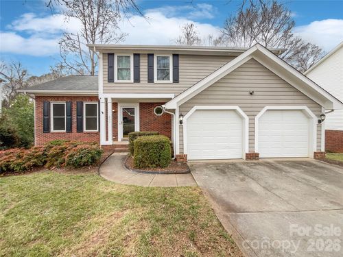 231 Fox Hollow Rd, Mooresville, NC, 28117-8079 | Card Image