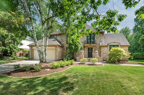 2805 Powderhorn Ridge Rd, Rochester Hills, MI, 48309-1362 | Card Image