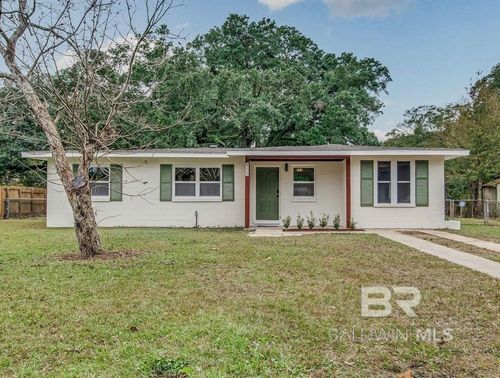 917 Crystal Springs Avenue, Pensacola, FL, 32505 | Card Image