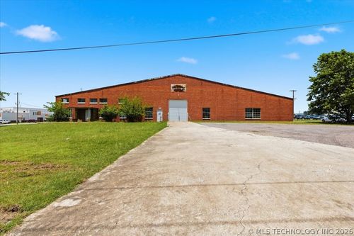 1900 B Street, Ada, OK, 74820 | Card Image