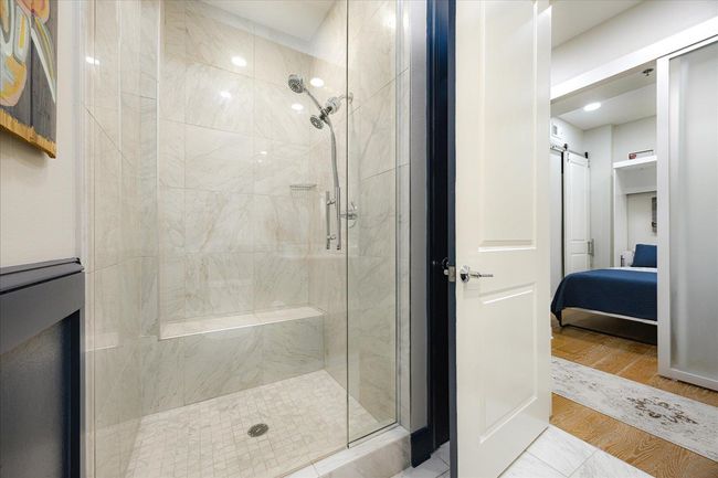 APT-1104 - 717 S Riverside Dr, Condo with 2 bedrooms, 2 bathrooms and null parking in Memphis TN | Image 27