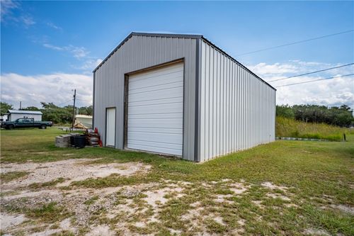 1601 Mesquite St, Rockport, TX, 78382 | Card Image