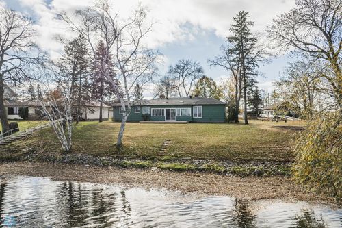 604 S Shore Drive, Detroit Lakes, MN, 56501 | Card Image