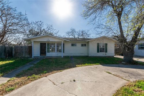 4126 Robinhood Dr, Corpus Christi, TX, 78411-3046 | Card Image