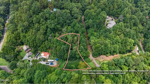 10 Maple Hill Way, Gatlinburg, TN, 37738 | Card Image