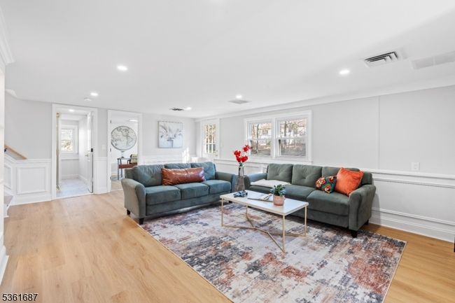 185 Colonial Rd, House other with 5 bedrooms, 3 bathrooms and null parking in Emerson NJ | Image 24