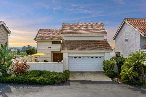 1748 Gascony Rd, Encinitas, CA, 92024-1225 | Card Image