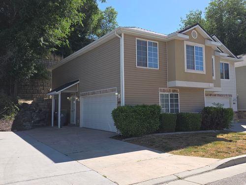 662 Plum Creek Ln, Ogden, UT, 84404-5090 | Card Image