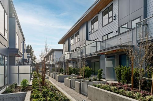 210-921 Grant St, Coquitlam, BC, V3J0S2 | Card Image