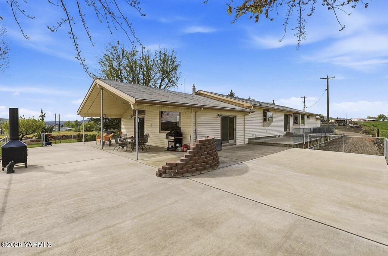 Residential in Benton City 5