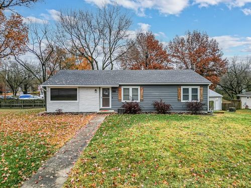 402 E 6th St, Tonganoxie, KS, 66086-9220 | Card Image