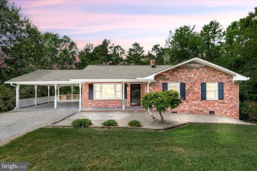 14433 Devils Three Jump Rd, MILFORD, VA, 22514-2041 | Card Image