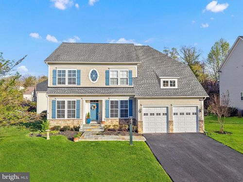 7153 Comrie Ct, WARRENTON, VA, 20187-3978 | Card Image