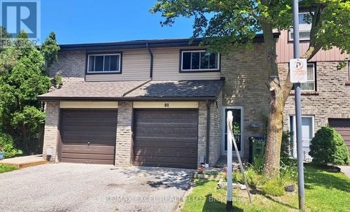 91-1131 Sandhurst Cir, Toronto, ON, M1V1V5 | Card Image