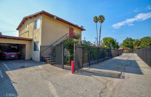 4-1949 Adams St, San Bernardino, CA, 92407-6558 | Card Image