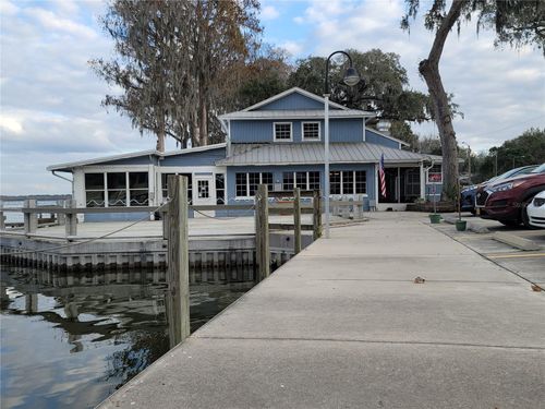 704 S Lakeshore Blvd, Howey In The Hills, FL, 34737-3951 | Card Image