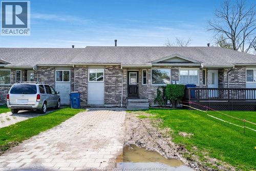 138 Lamarsh St, Wheatley, ON, N0P2P0 | Card Image