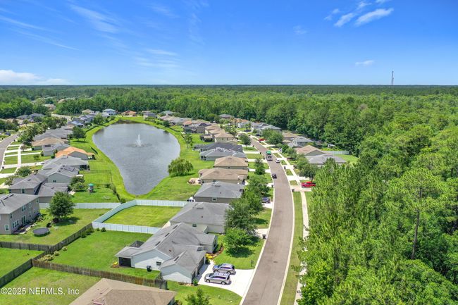 78151 Duckwood Trl, House other with 4 bedrooms, 2 bathrooms and null parking in Yulee FL | Image 20